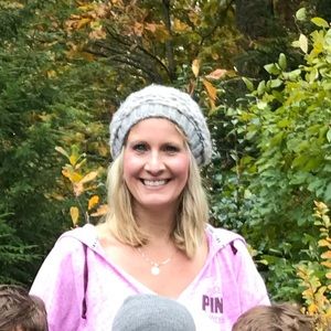 Meet your Posher, Carrie